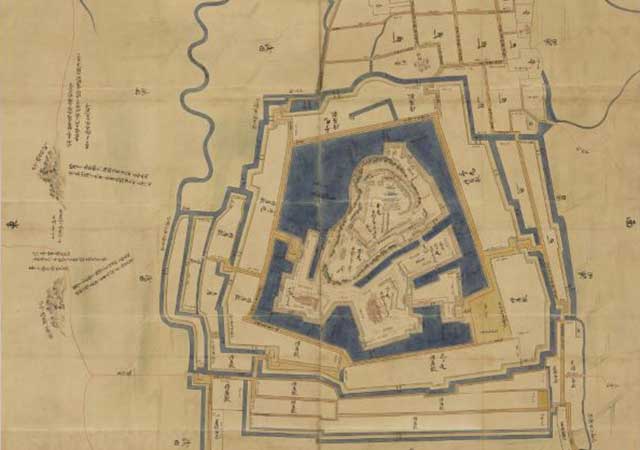 Burg Maruoka Maruoka-Castle3.jpg